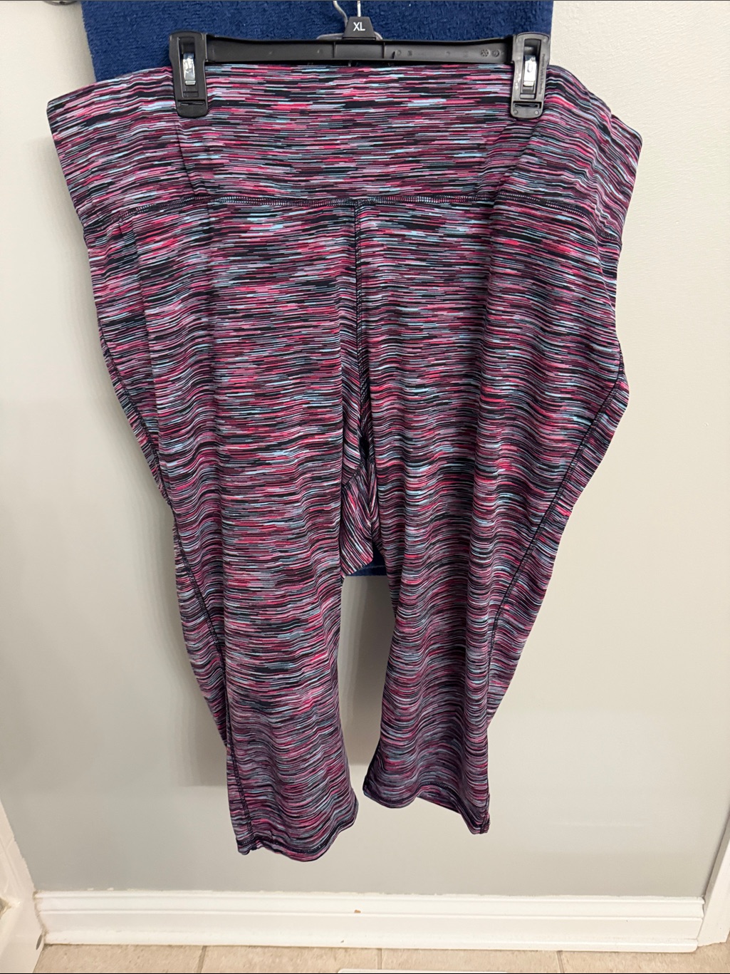 Livi Active Pink, Purple & Blue Space-Dye Capri Leggings